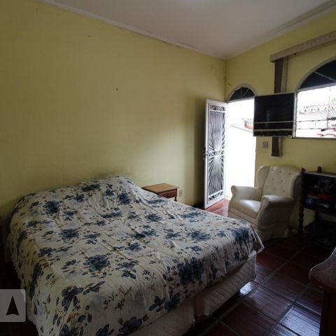 Casa para alugar com 250m², 5 quartos e 4 vagasSala 