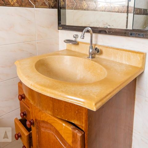 Casa para alugar com 220m², 3 quartos e 2 vagasPia