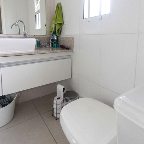 Casa para alugar com 125m², 3 quartos e 3 vagasSuite