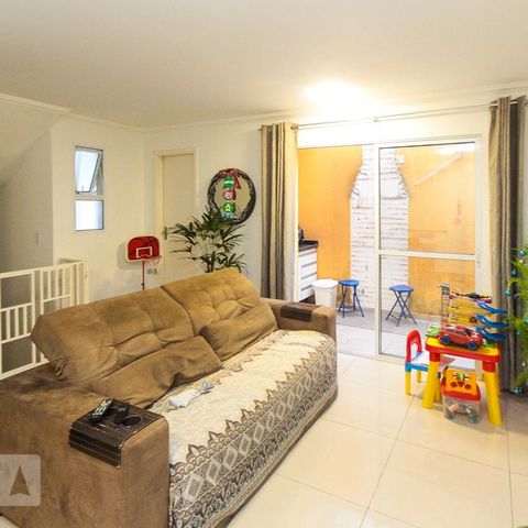 Casa para alugar com 125m², 3 quartos e 3 vagasSala