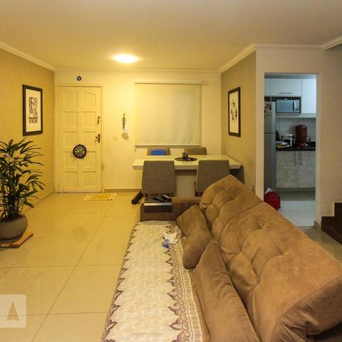 Casa para alugar com 125m², 3 quartos e 3 vagasSala