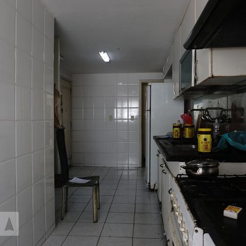 Apartamento à venda com 350m², 4 quartos e 3 vagasCozinha