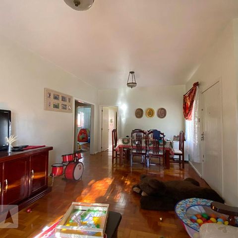Casa à venda com 260m², 3 quartos e 2 vagasSala 2