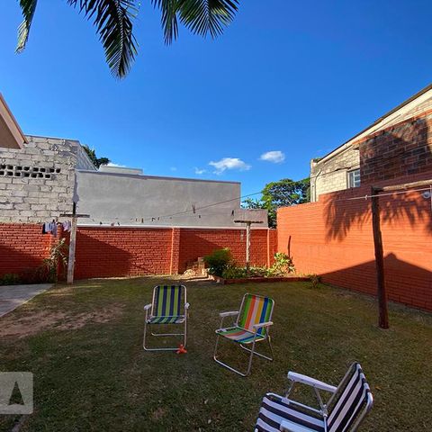 Casa à venda com 260m², 3 quartos e 2 vagasÁrea Externa