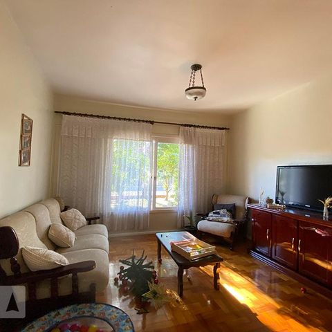 Casa à venda com 260m², 3 quartos e 2 vagasSala 2