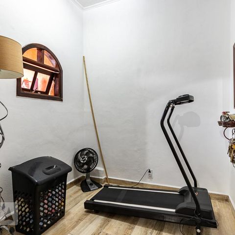 Casa à venda com 227m², 4 quartos e 2 vagasQuarto 3