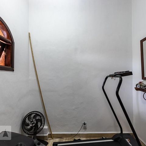 Casa à venda com 227m², 4 quartos e 2 vagasQuarto 3