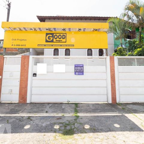 Casa à venda com 150m², 3 quartos e 5 vagasFachada