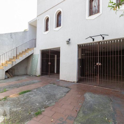 Casa à venda com 150m², 3 quartos e 5 vagasGaragem