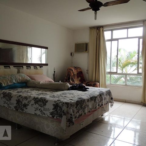 Casa à venda com 645m², 4 quartos e 5 vagasQuarto 4 - Suíte