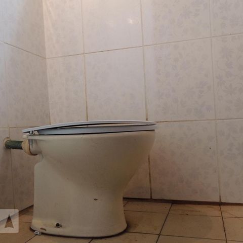 Casa à venda com 645m², 4 quartos e 5 vagasLavabo 