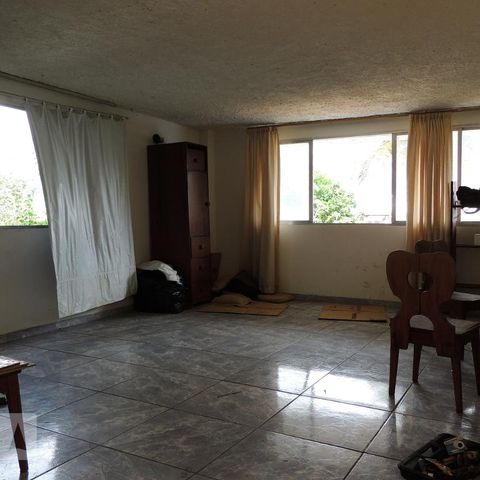 Casa à venda com 645m², 4 quartos e 5 vagasEdícula 