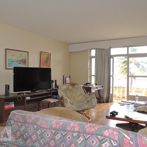Casa à venda com 645m², 4 quartos e 5 vagasSala 3