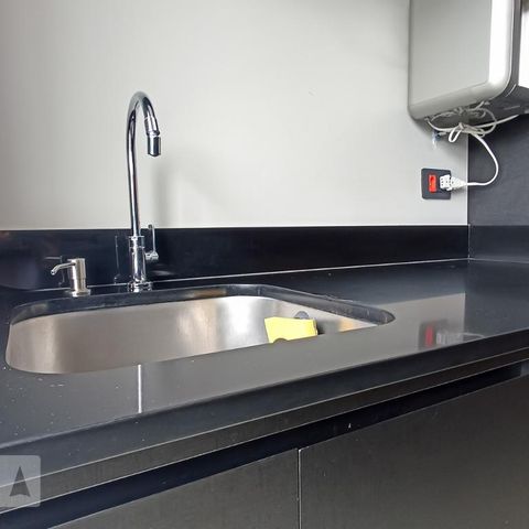 Apartamento à venda com 51m², 1 quarto e 1 vagaDetalhe área de serviço - Tanque