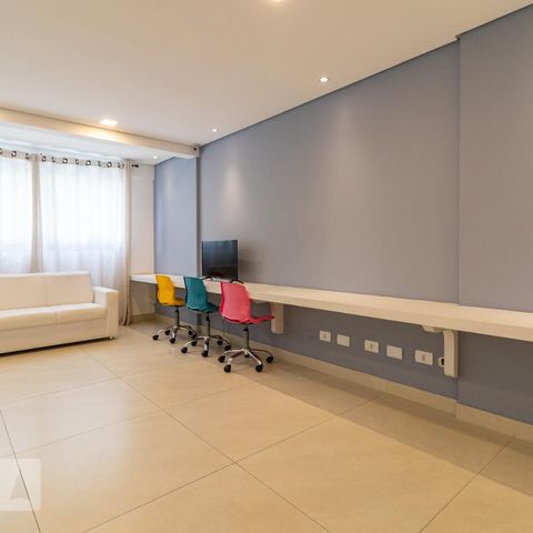 Apartamento à venda com 51m², 1 quarto e 1 vagaSala de estudos