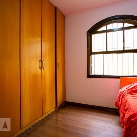 Casa à venda com 400m², 4 quartos e 8 vagasQuarto 2