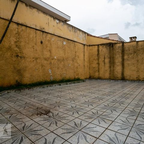 Casa à venda com 400m², 4 quartos e 8 vagasQuintal