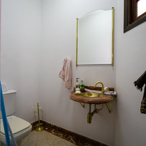 Casa à venda com 400m², 4 quartos e 8 vagasLavabo