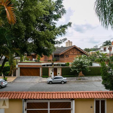 Casa à venda com 400m², 4 quartos e 8 vagasVista da Varanda da sala