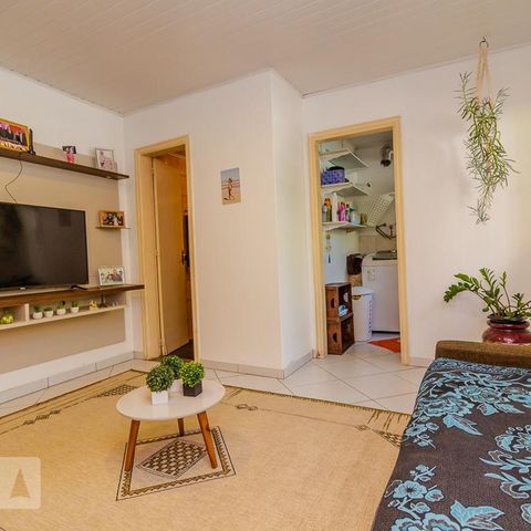 Casa à venda com 202m², 3 quartos e 3 vagasSala