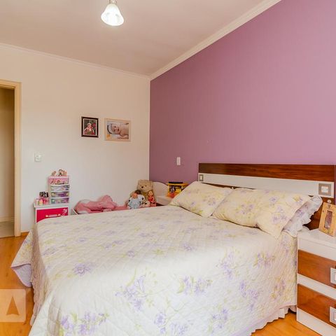 Casa à venda com 202m², 3 quartos e 3 vagasQuarto 2