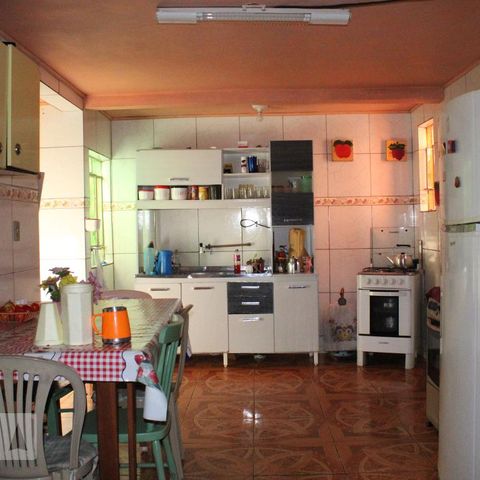 Casa à venda com 212m², 4 quartos e 2 vagasCozinha