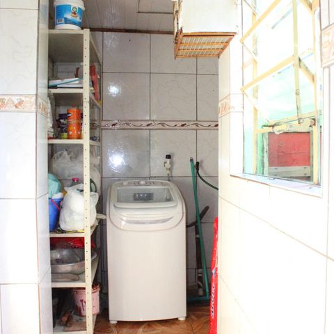 Casa à venda com 212m², 4 quartos e 2 vagasÀrea de Serviço
