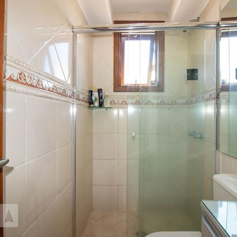 Casa à venda com 186m², 3 quartos e 4 vagasBanheiro da Suíte