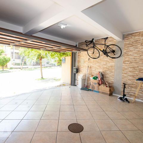 Casa à venda com 186m², 3 quartos e 4 vagasGaragem