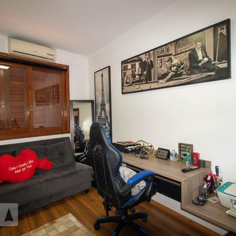 Casa à venda com 186m², 3 quartos e 4 vagasQuarto 2