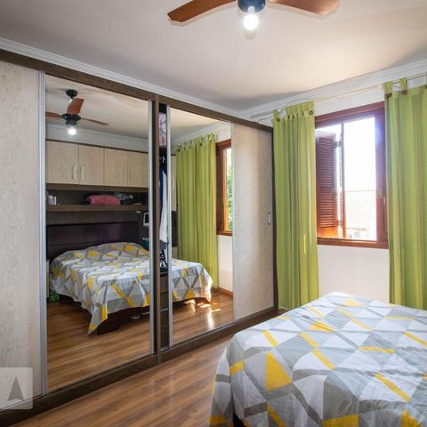 Casa à venda com 186m², 3 quartos e 4 vagasSuíte