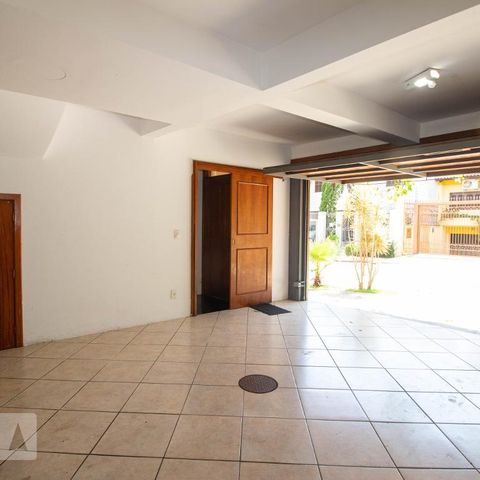 Casa à venda com 186m², 3 quartos e 4 vagasGaragem