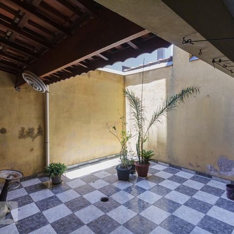 Casa para alugar com 437m², 3 quartos e 1 vagaQuintal