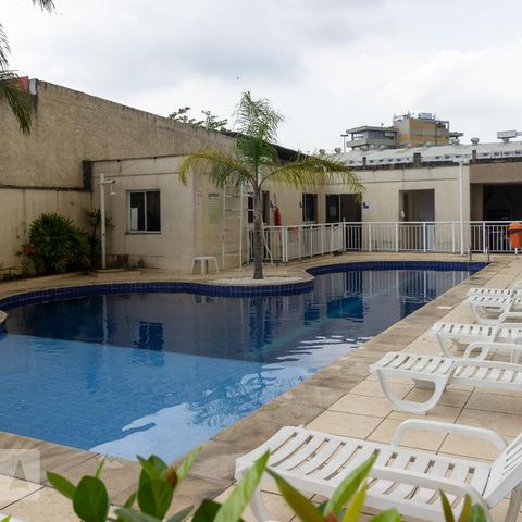Apartamento à venda com 69m², 3 quartos e 1 vagaÁrea comum - Piscina