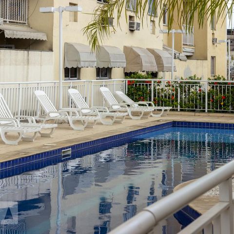 Apartamento à venda com 69m², 3 quartos e 1 vagaÁrea comum - Piscina