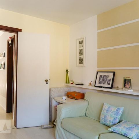 Casa de condomínio à venda com 263m², 4 quartos e 3 vagasQuarto