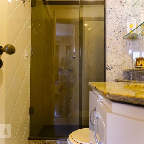 Casa de condomínio à venda com 263m², 4 quartos e 3 vagasBanheiro da Suíte 1