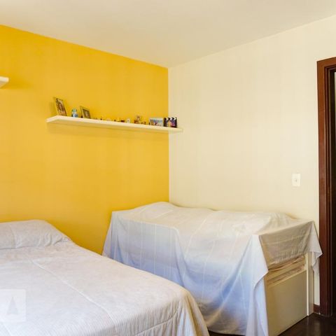 Casa de condomínio à venda com 263m², 4 quartos e 3 vagasSuíte 1