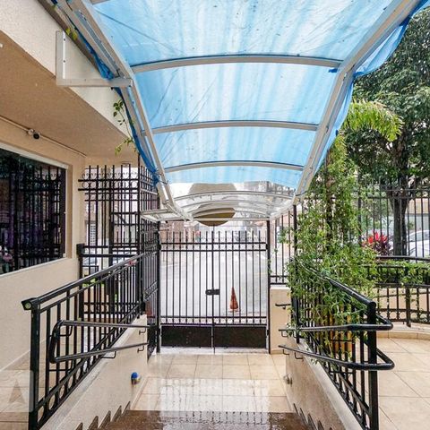Apartamento à venda com 105m², 2 quartos e 2 vagasEntrada