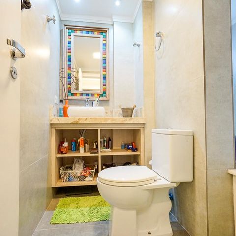 Apartamento à venda com 105m², 2 quartos e 2 vagasBanheiro da suíte 02