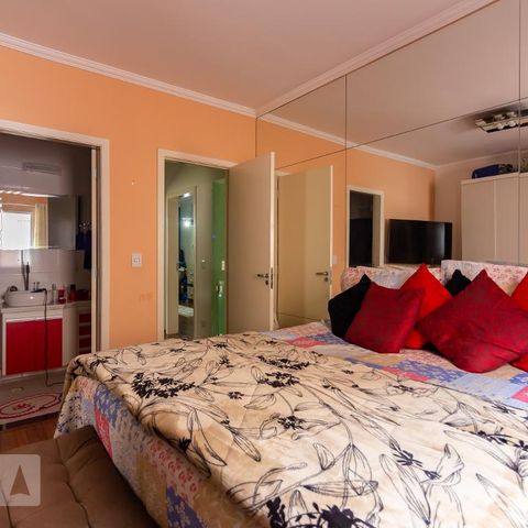 Casa de condomínio à venda com 159m², 3 quartos e 3 vagassuíte 1