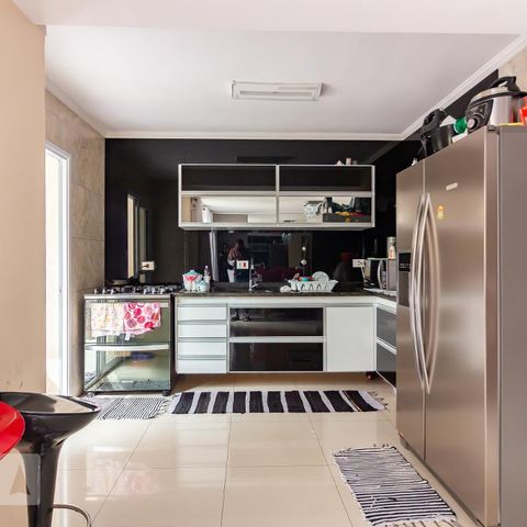 Casa de condomínio à venda com 159m², 3 quartos e 3 vagasCozinha
