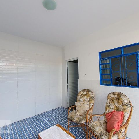 Casa à venda com 148m², 2 quartos e 2 vagas Casa à venda com 148m², 2 quartos e 2 vagasGaragem