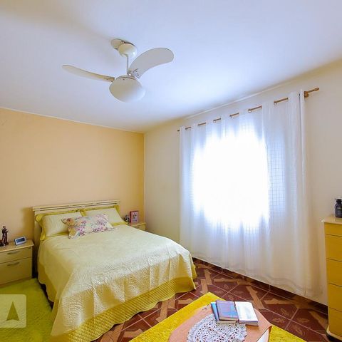 Casa à venda com 148m², 2 quartos e 2 vagas Casa à venda com 148m², 2 quartos e 2 vagasQuarto 1
