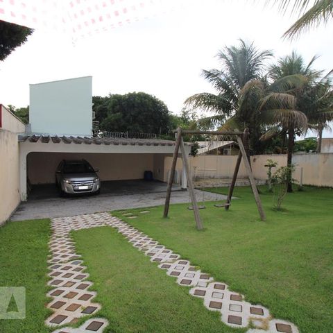 Casa para alugar com 800m², 4 quartos e 6 vagasGaragem (fundos)