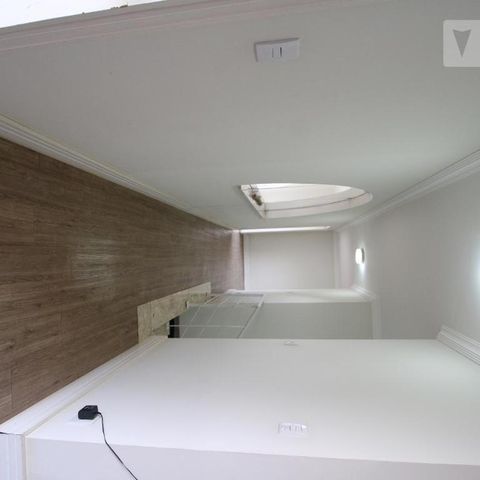 Casa para alugar com 800m², 4 quartos e 6 vagasCorredor