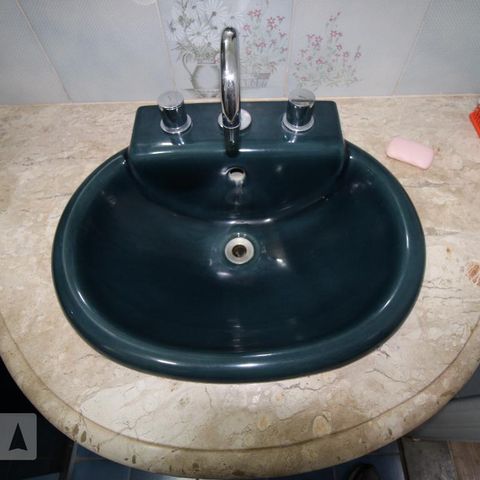Casa para alugar com 800m², 4 quartos e 6 vagasBanheiro do Quarto 1