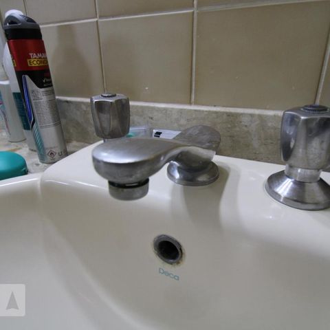 Casa para alugar com 800m², 4 quartos e 6 vagasBanheiro do Quarto 4