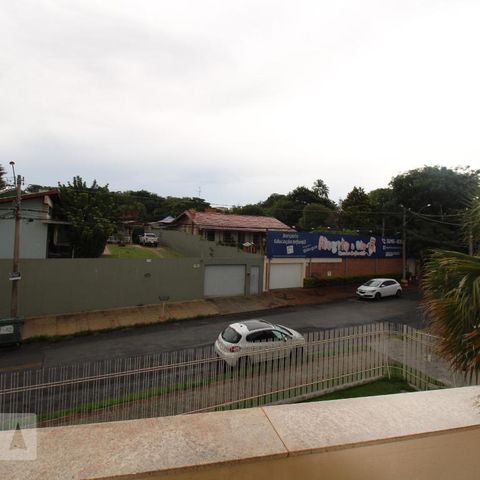 Casa para alugar com 800m², 4 quartos e 6 vagasVista do Quarto 2