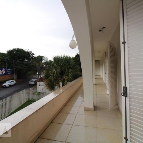 Casa para alugar com 800m², 4 quartos e 6 vagasVaranda de todos os quartos